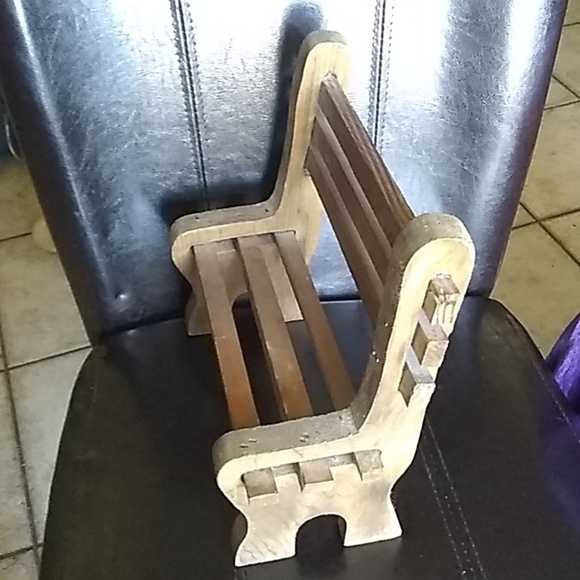Handcrafted Wooden Doll-sized Bench - Picture 2 of 7